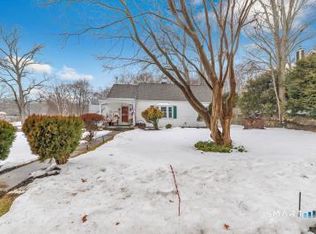 47 Wood Ridge Drive, Stamford, CT 06905