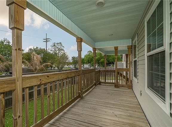 4th image of 3461 Desaix Blvd