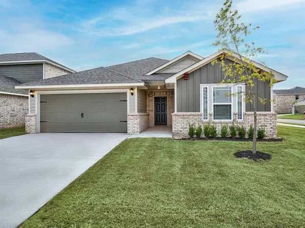 1920 Redwood Ln, El Reno, OK 73036