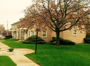 5724 W Forest Home Ave, Milwaukee, WI 53220
