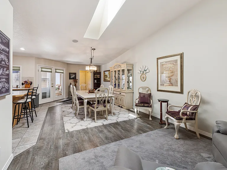 5932 W Ashville Ln — Photo 13