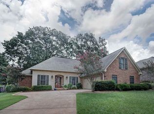 103 Orleans Ct, Ridgeland, MS 39157