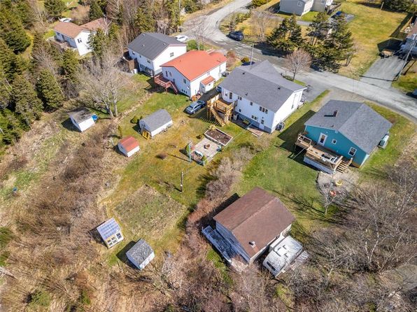 22 Staffords Road, Conception Bay South, NL A1W5M6