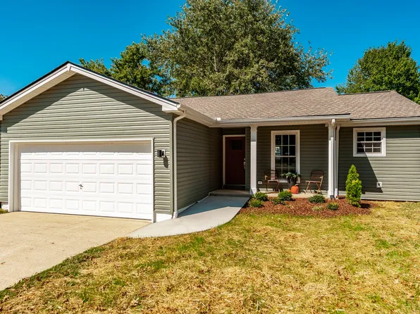 104 Rosewood Ct, Hendersonville, TN 37075