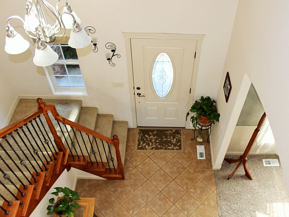 Entry way from upstairs