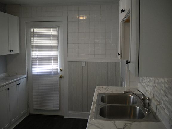 5th image of 762 Gill Ave