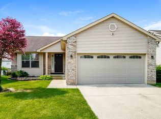 1129 Viewpointe Dr, Columbus, OH 43207