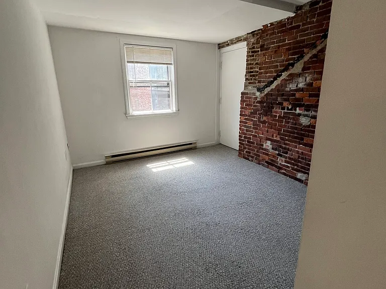 1750 Washington St #11 — Photo 25