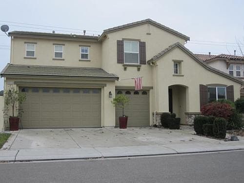 2nd image of 2512 Guadalajara Dr