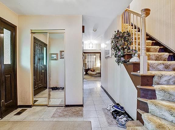 2nd image of 2822 N Harvard Ave