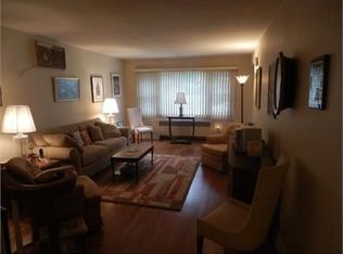 865 Prince St, Teaneck, NJ 07666