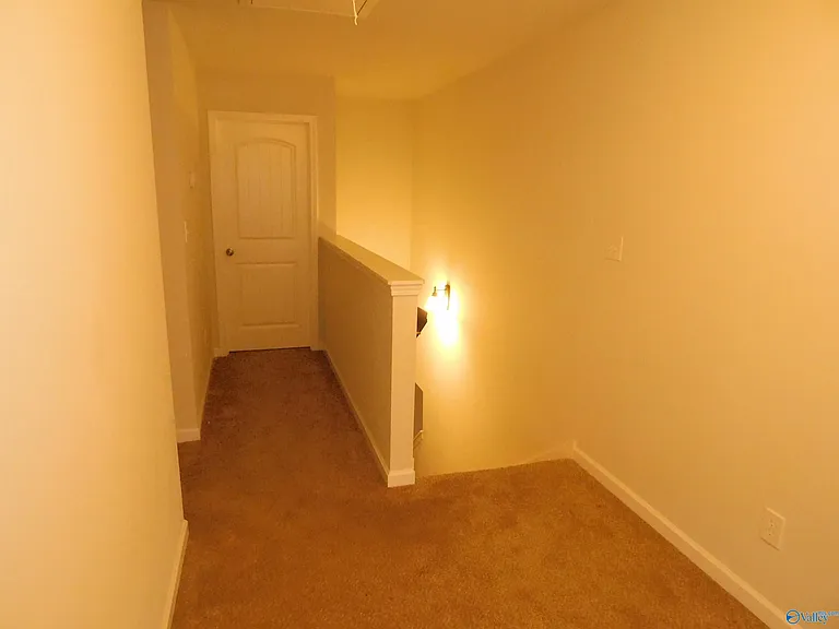 136 Winstead Cir — Photo 11