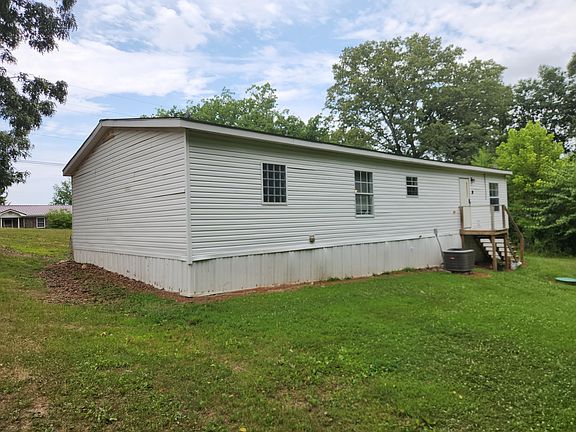 5th image of 3933 Brookcrest Dr NE