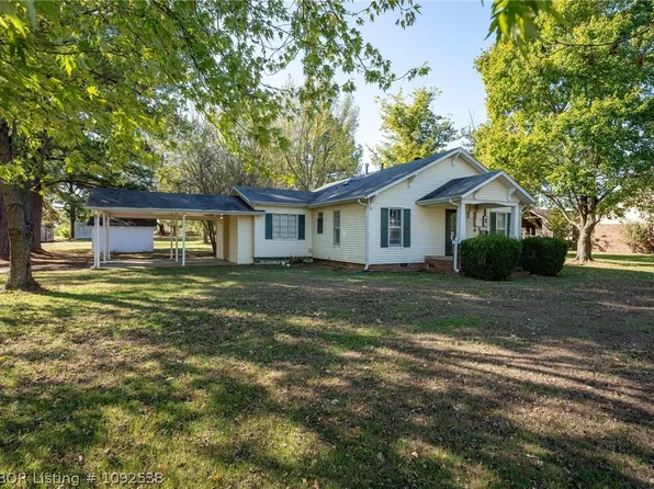 1905 W Main St, Lavaca, AR 72941