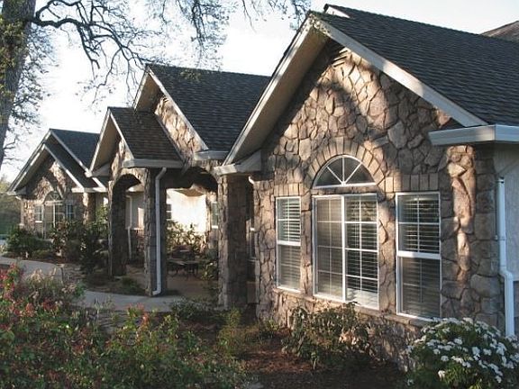 2nd image of 18060 Burke Dr