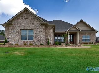 20669 Lakewood Dr, Athens, AL 35611