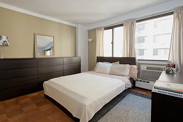 Sold by Akam Sales and Brokerage | media 4