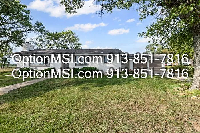 188 N 1600th Rd — Photo 1