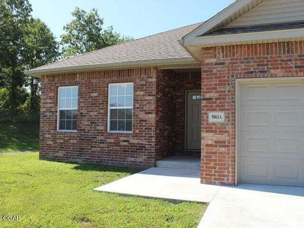 5061 Raintree Cir #B