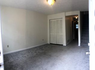 2606 Main St, Hurricane, WV 25526