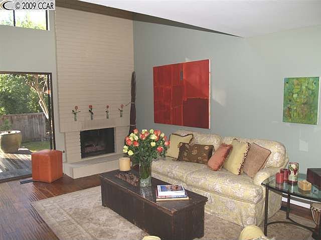 1st image of 1718 Saint Andrews Dr