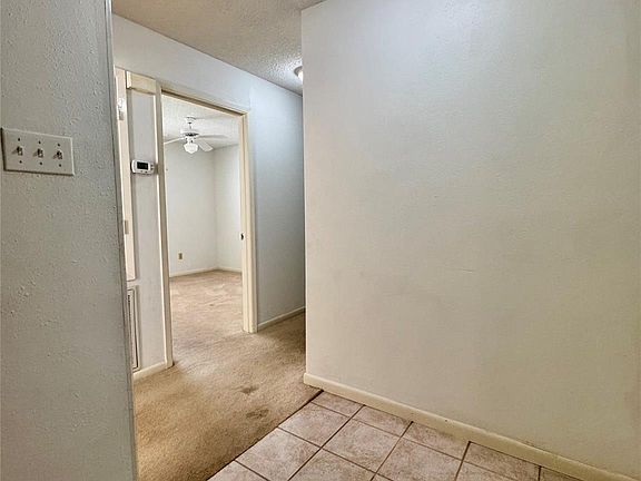 5th image of 68 Westwood Village Dr #Townhouse 68