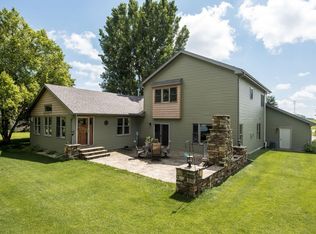25038 Sugar Sand Shores Rd, Lowry, MN 56349
