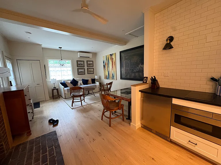 15 Lexington Rd #15 — Photo 5