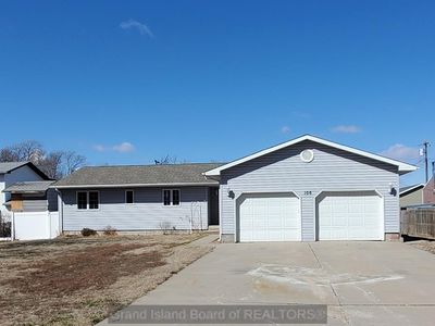 106 E 3rd St, Alda, NE, 68810