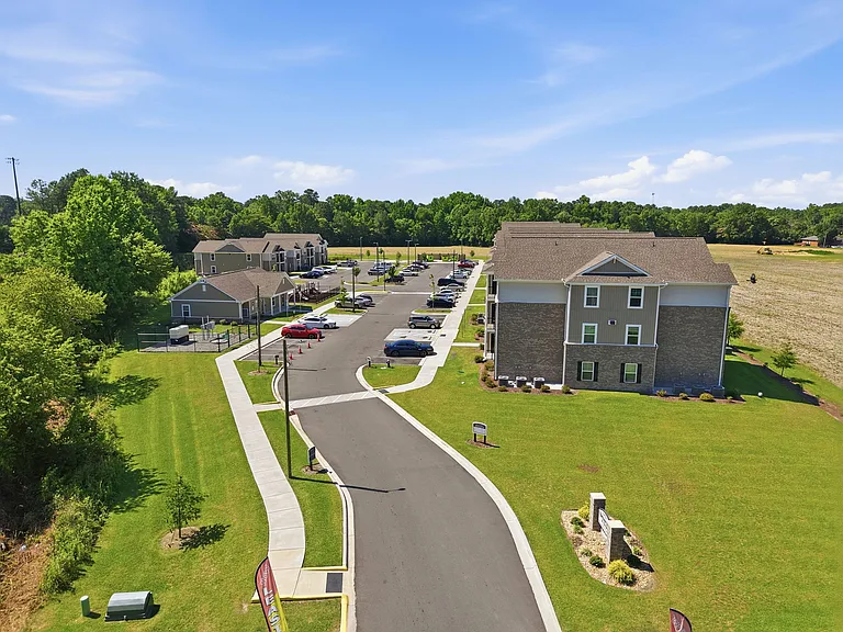 Riverstone Crossing — Photo 20