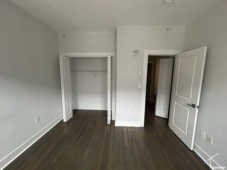81 Park Dr #5 — Photo 6