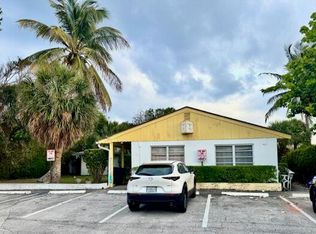 110 Cascade Ln #1, Palm Beach Shores, FL 33404