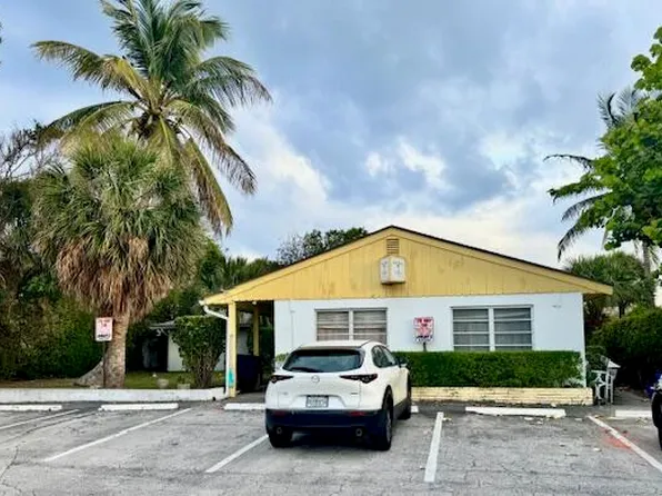 110 Cascade Lane #1, Palm Beach Shores, FL 33404