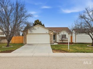 1118 W Teton Ave, Nampa, ID 83686