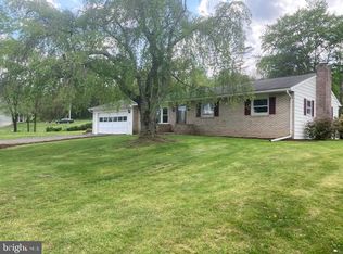 20 Deb Dr, Lewistown, PA 17044
