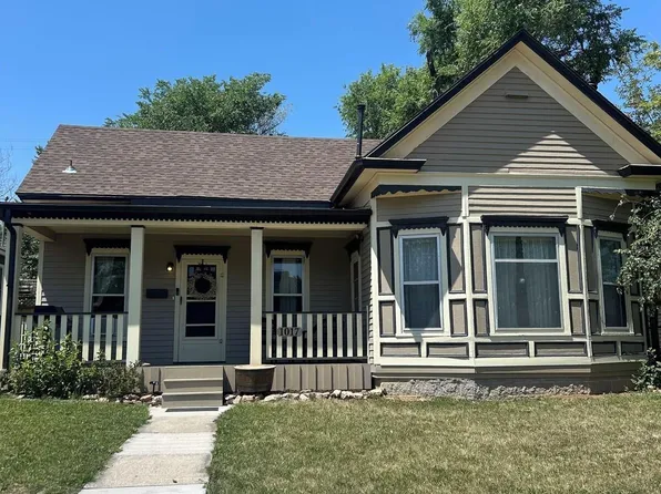 1017 12th St, Rapid City, SD 57701