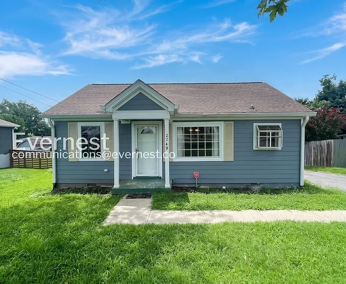 2249 Maplecrest Dr — Photo 1