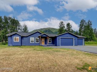 7355 E Narnia Cir, Palmer, AK 99645