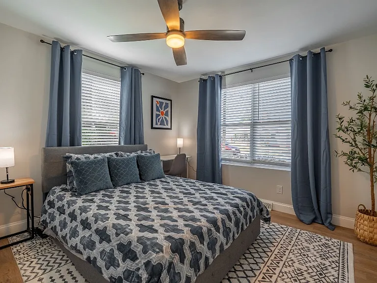 11 McAdoo Ave — Photo 9