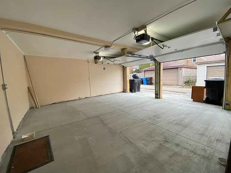 1 Garage Space Included