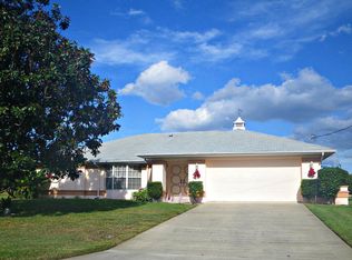 8021 Greenbrier Ct, Spring Hill, FL 34606