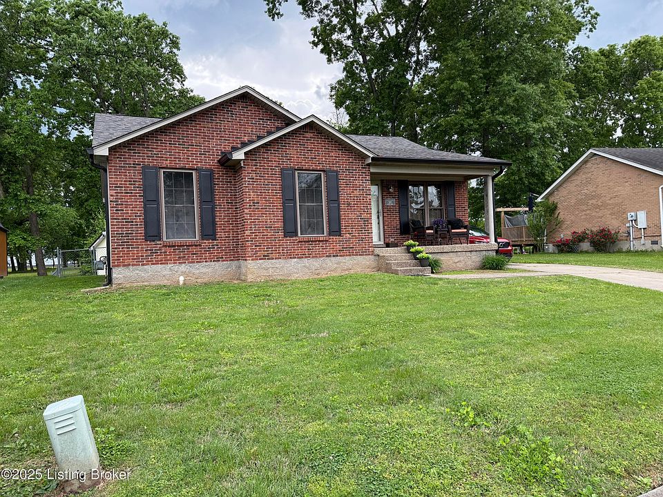 1st image of 501 River Oaks Dr