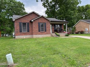 501 River Oaks Dr, Shepherdsville, KY 40165
