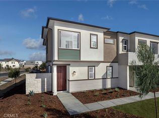 27719 Scenery Ln, Valencia, CA 91381