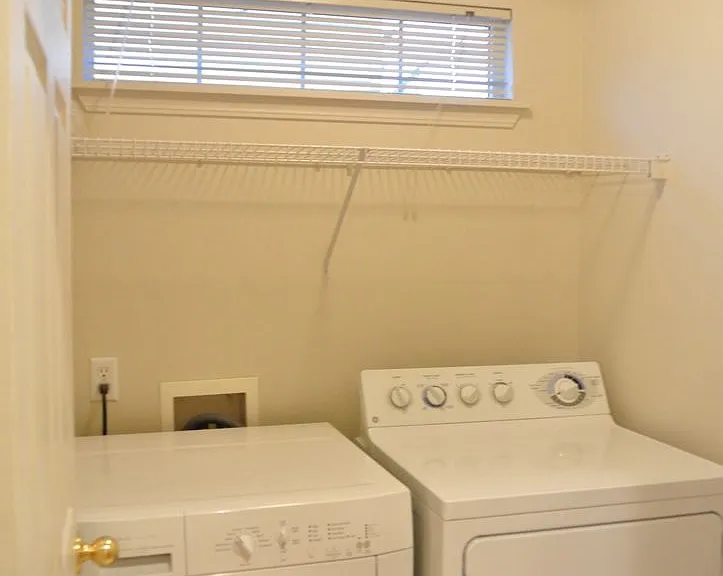 3157 29th Ct SE — Photo 15