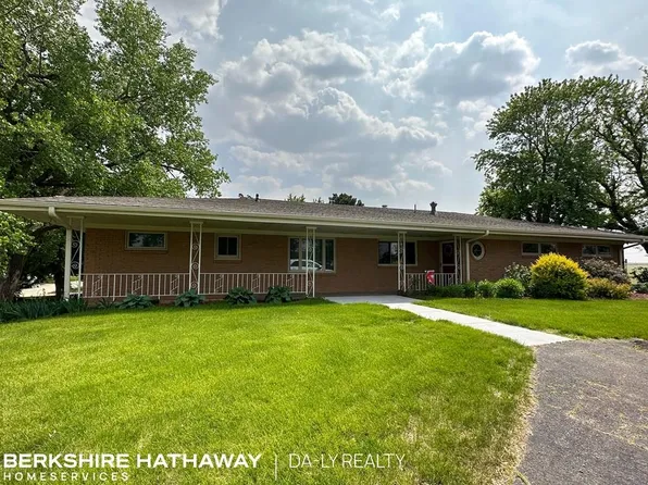 106 Ingalls Rd, Cairo, NE 68824