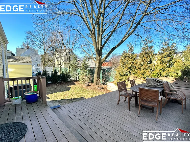 12 Hopedale St — Photo 17