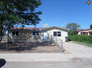 1411 Willow Dr, Grants, NM 87020