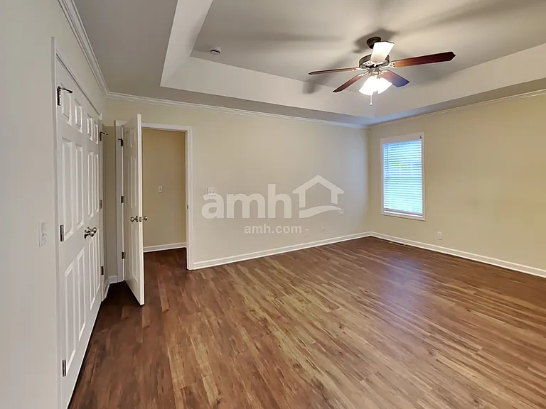 720 Haynes Dr — Photo 7
