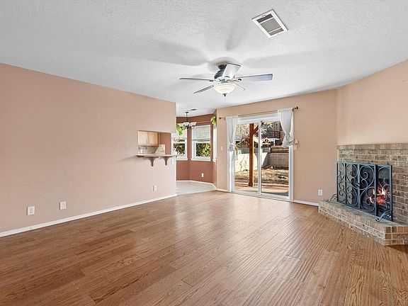 3rd image of 12032 Copper Ave NE